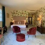 ホテル Le Moulin Du Roc