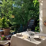 Hotel Le Moulin Du Roc 5*