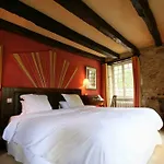 ホテル Le Moulin Du Roc 5*