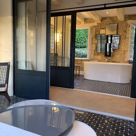 Le Moulin Du Roc Hotel 5*
