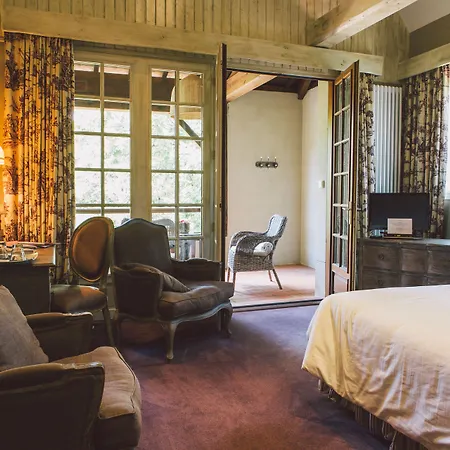 فندق Le Moulin Du Roc 5*