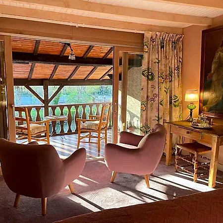 Hotel Le Moulin Du Roc 5*