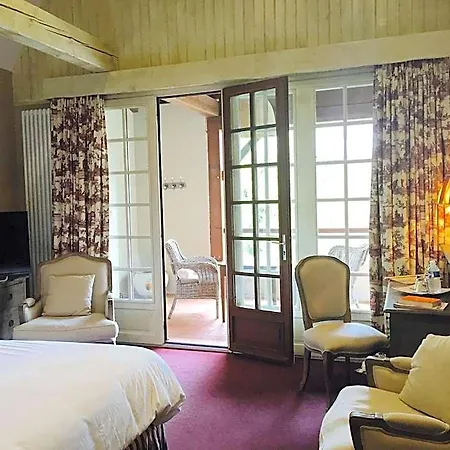 Hotel Le Moulin Du Roc