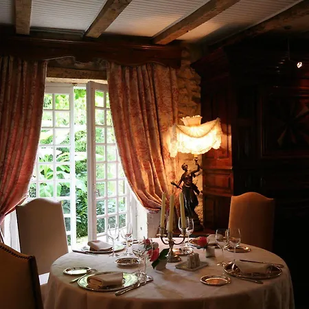 Hotel Le Moulin Du Roc