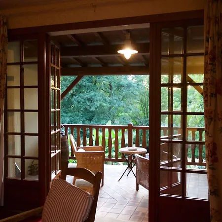 Hotel Le Moulin Du Roc 5*